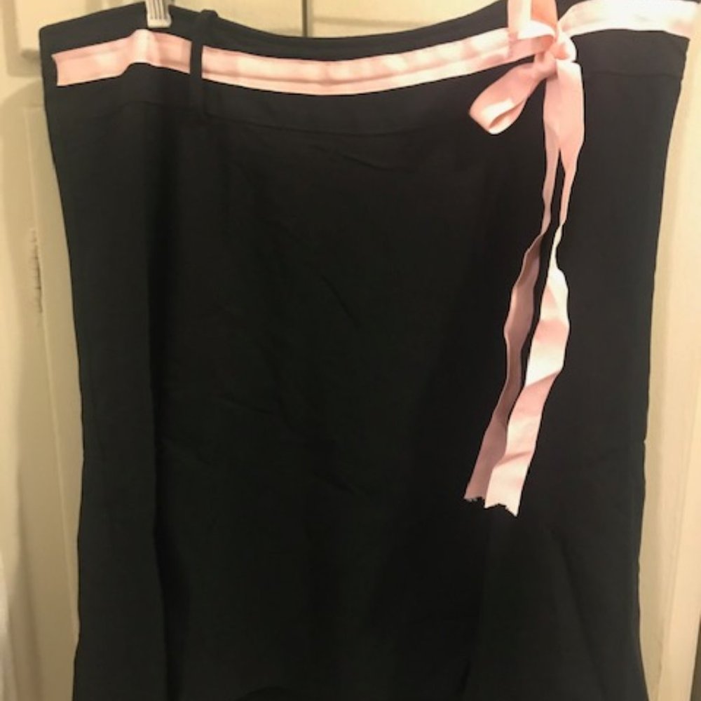 ENT Entrancy black crepe high low flare skirt 2X